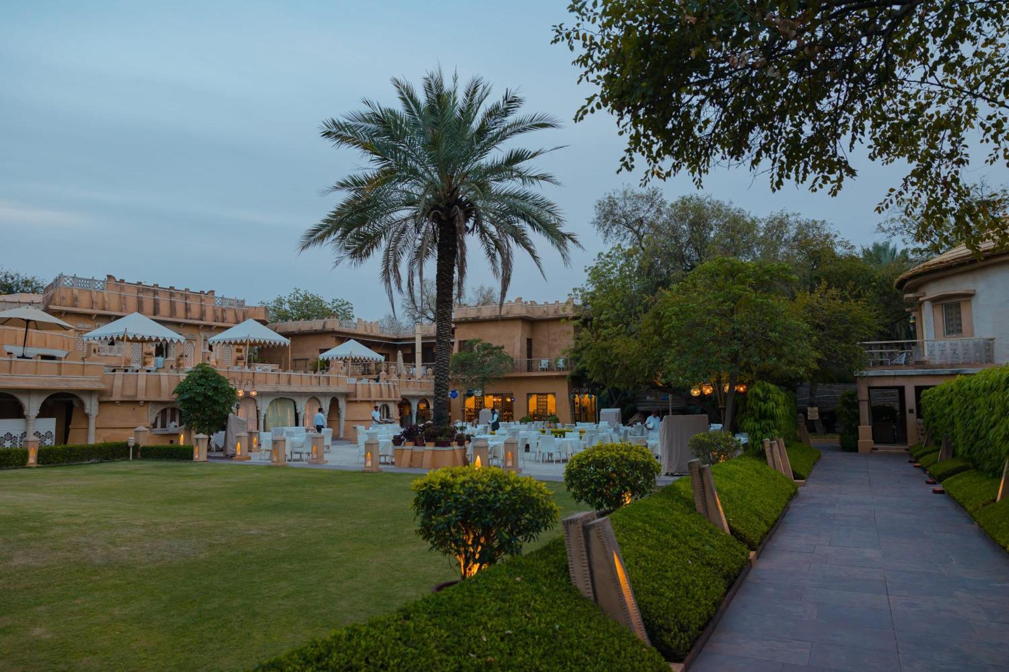 Ajit Bhawan - A Palace Resort Jodhpur  Buitenkant foto