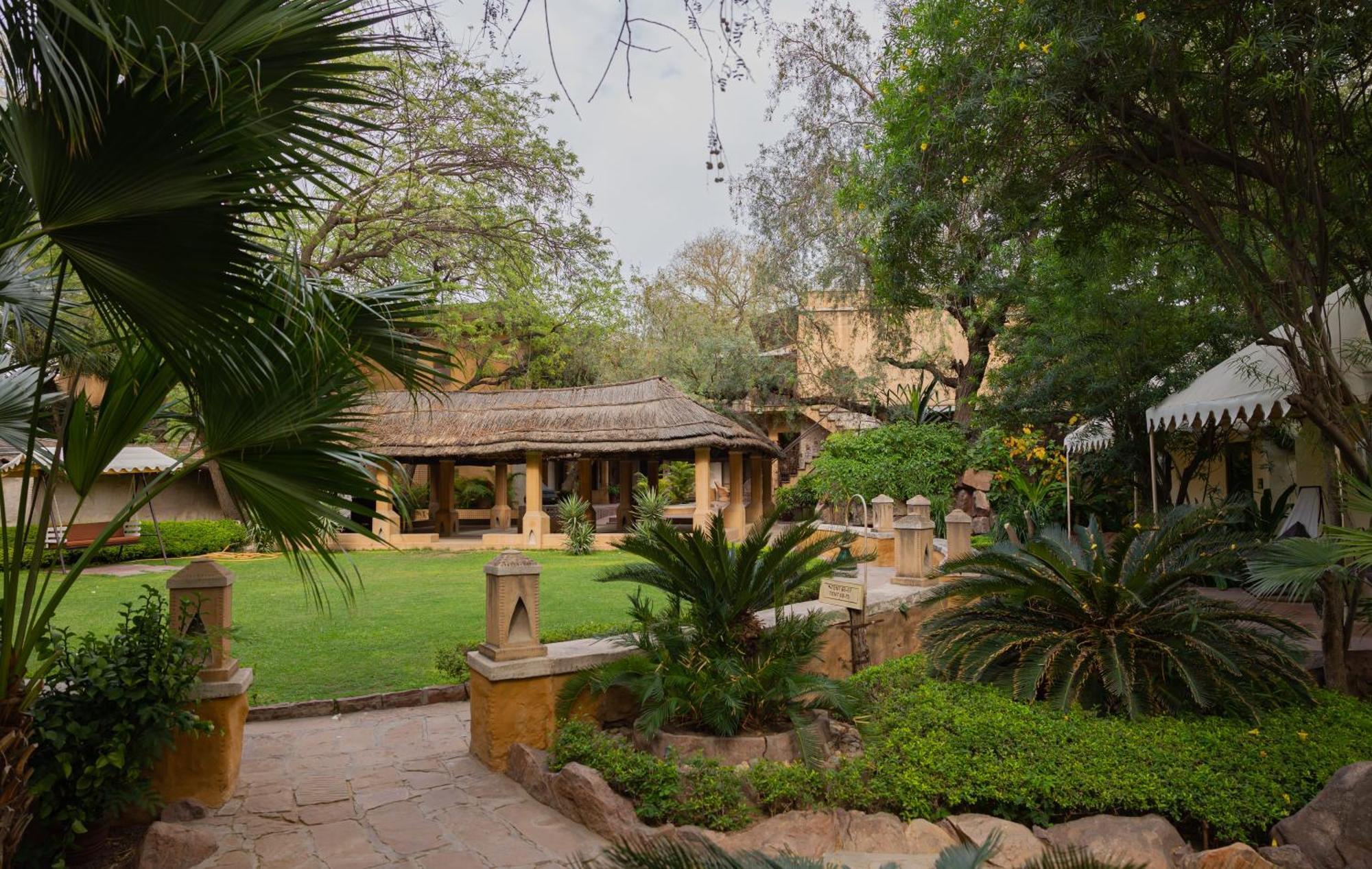 Ajit Bhawan - A Palace Resort Jodhpur  Buitenkant foto